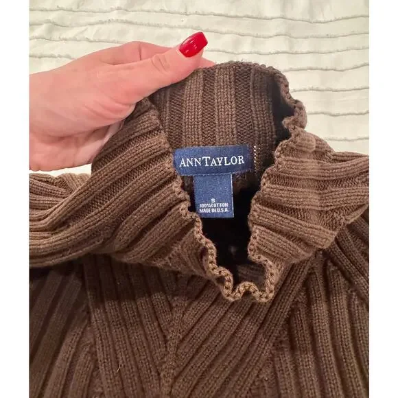 Ribbed Mock Neck Sweater Women's Small Brown Cotton Dark Academia Minimalist - Picture 3 of 16